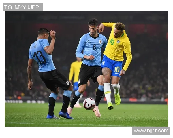 中国与乌拉圭足球友谊赛精彩对决比分揭晓引发热议